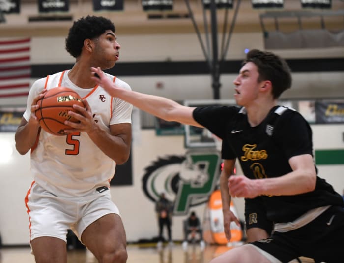 a Roosevelt vs Eastside Catholic boys basketball The Hardwood Invite final Portland Oregon December 20 2023 Taylor Balkom 37